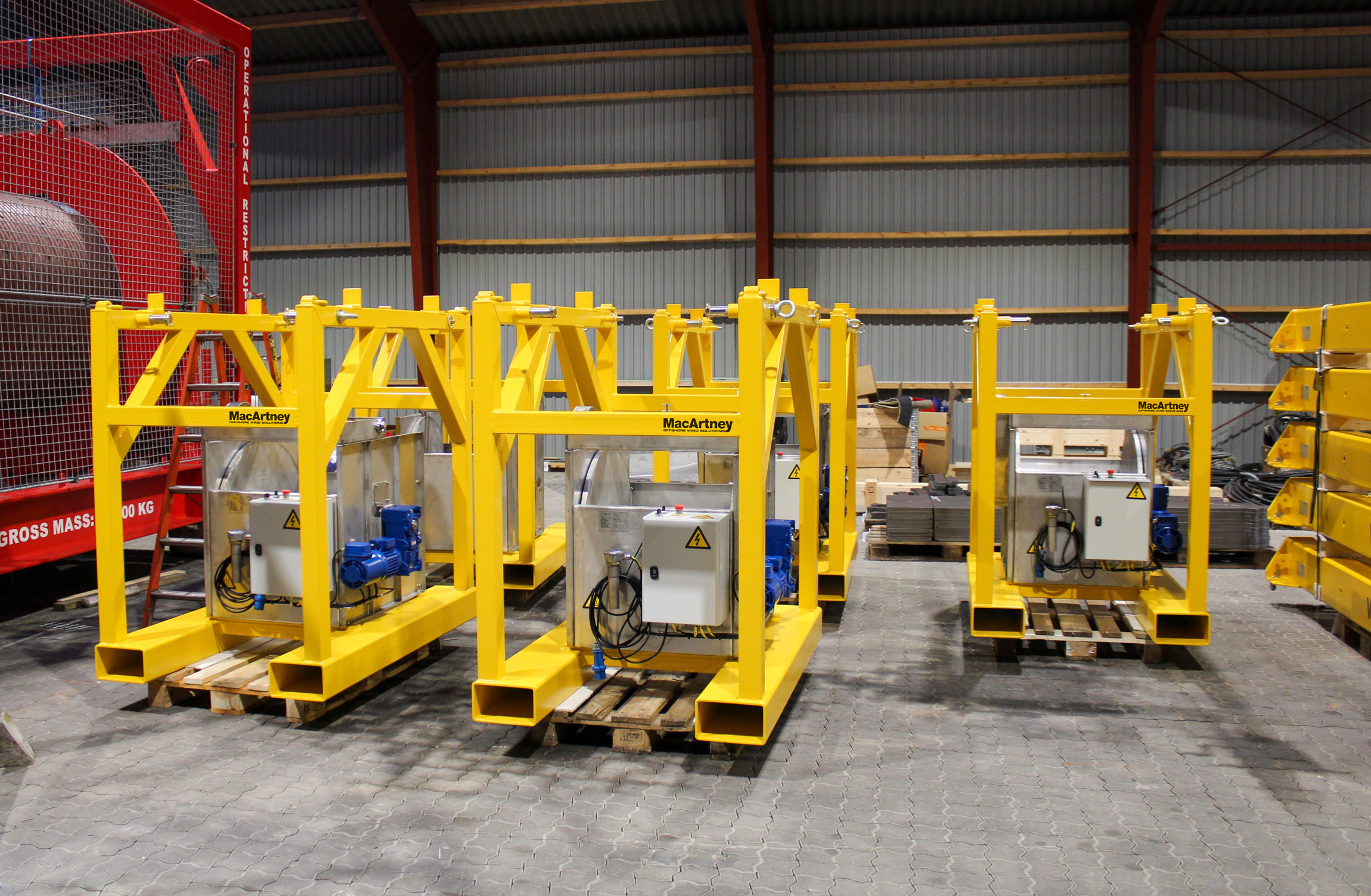 Service winches - Picture1.jpg