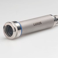 LUXUS-compact-camera.jpg