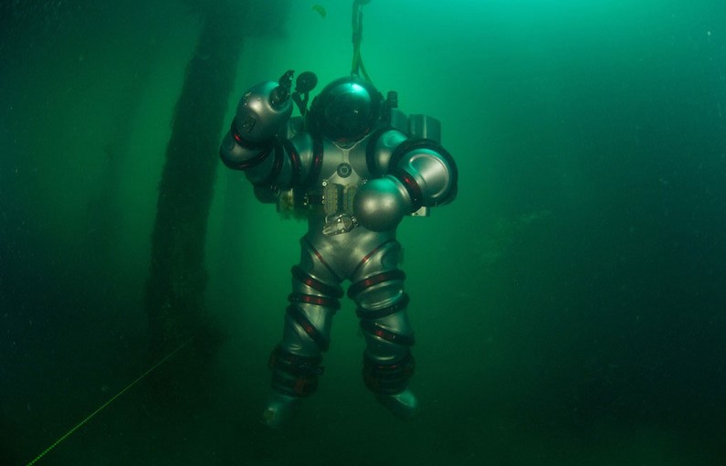 Exosuit at WHOI (3).jpg