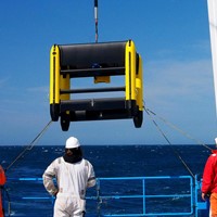 Launch-of-TRIAXUS-from-RV-Investigator-(courtesy-of-CSIRO)_