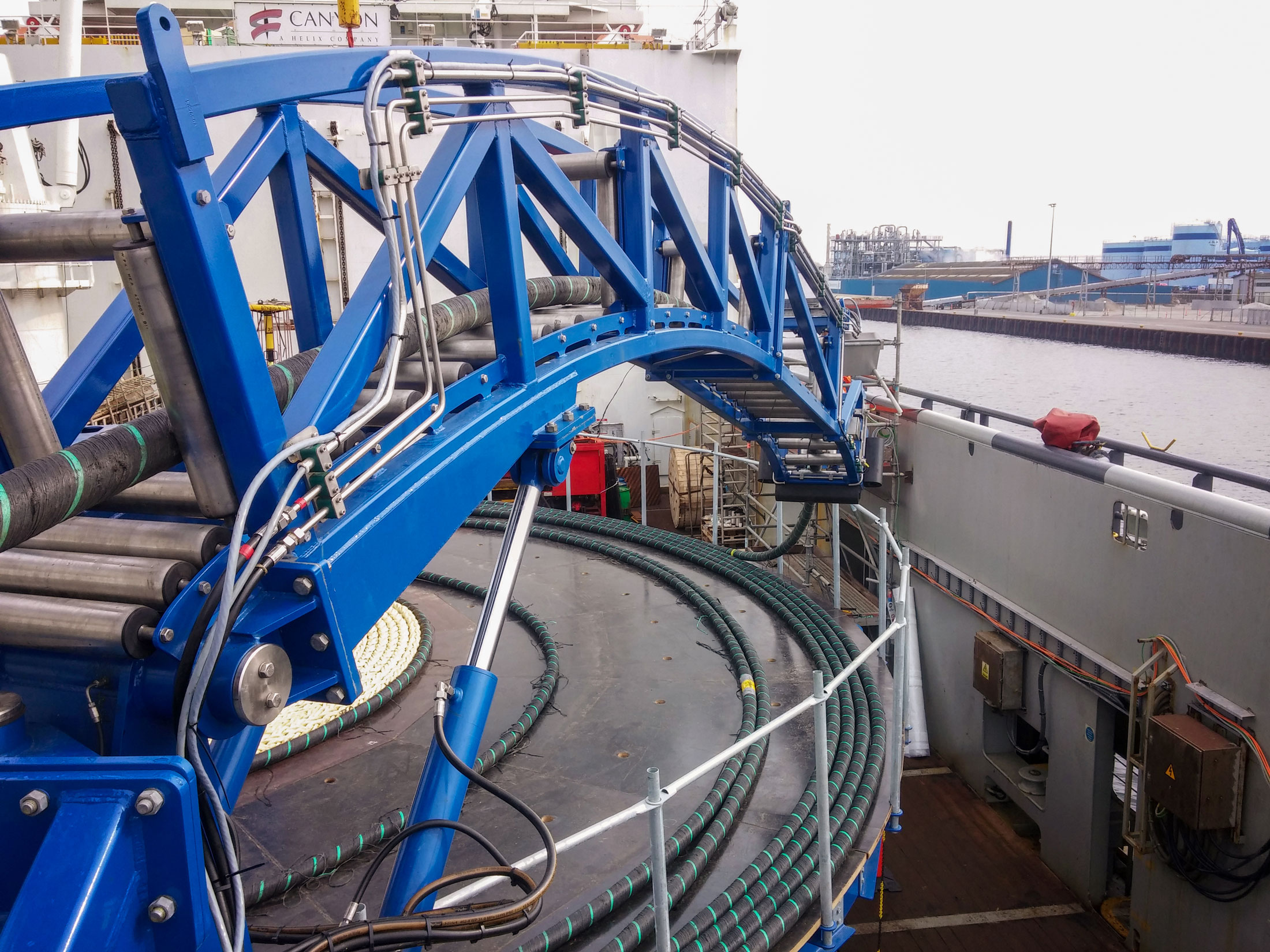 About us - cable handling-20140407_132910w.jpg