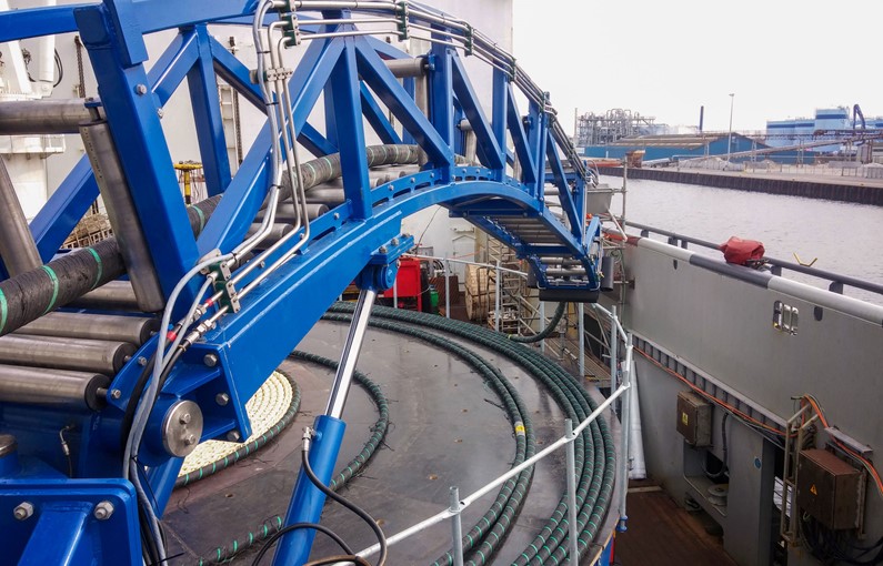 About us - cable handling-20140407_132910w.jpg