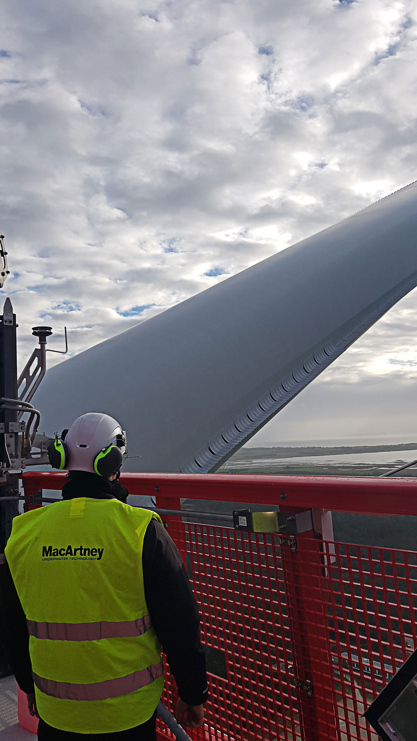 Serivce Wind -111122.jpg