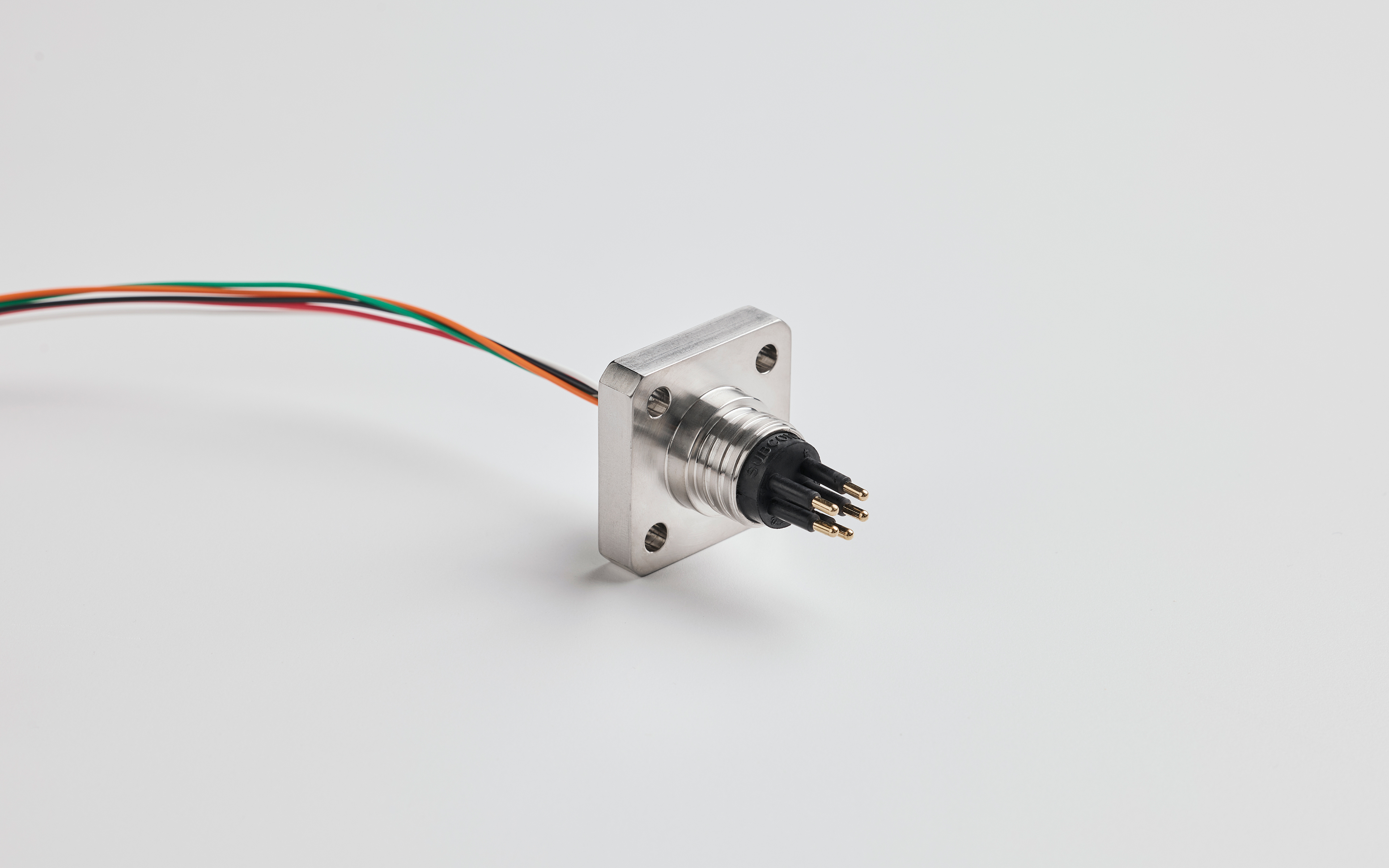 WMHT SUB-MARINUS　美品 Amazon.com: Infinity 1022MLW 10 Inch Marine RGB LED